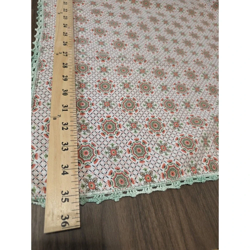 VTG Tablecloth Table Topper Square Card Table Red Mint Green Crochet Cottage 35